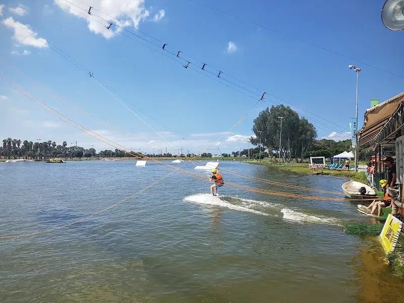 LAKE TLV בתל אביב-יפו — בילוי משפחתי עם ילדים