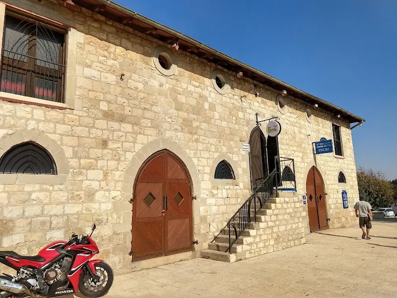 מרכז המבקרים "החצר הגדולה במרחביה" במרחביה קיבוץ — בילוי משפחתי עם ילדים