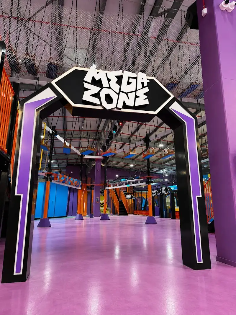 Mega Zone בבית שמש — בילוי משפחתי עם ילדים