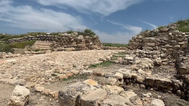 גן לאומי תל לכיש בלכיש