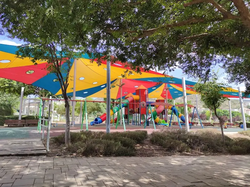 פארק נחל גלים בטירת כרמל — בילוי משפחתי עם ילדים