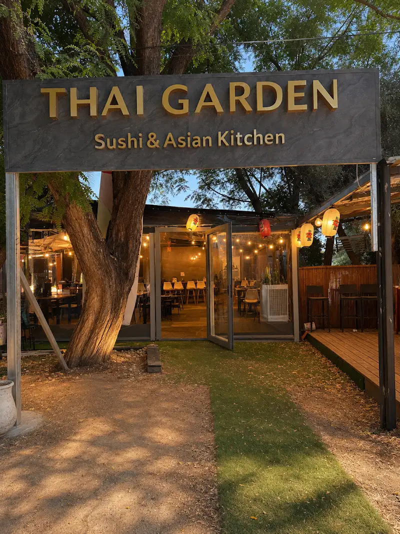 Thai Garden - פוד טראק וסושי בר בבית הילל