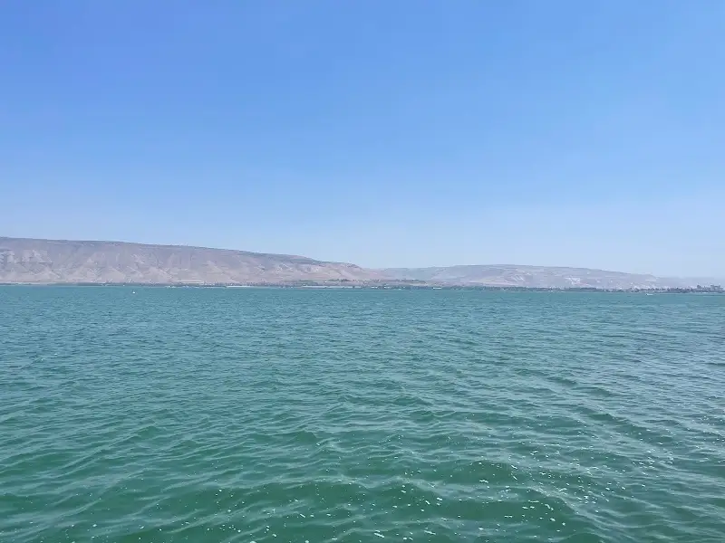 חוף צינברי בליד טבריה