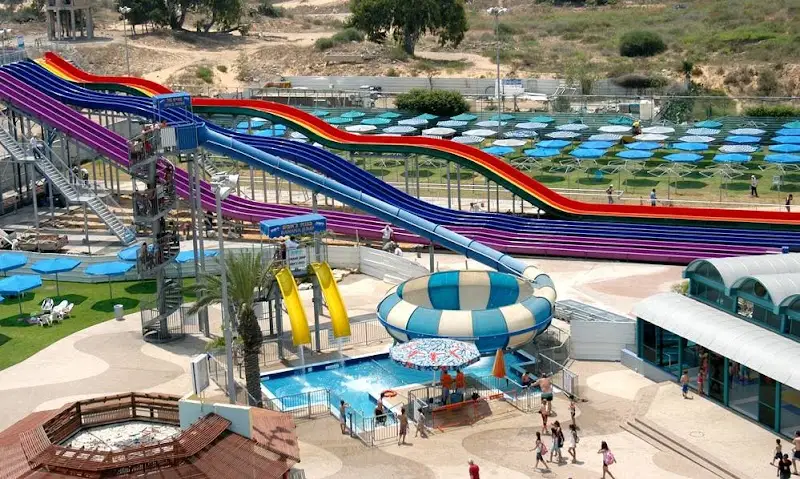 ימית 2000 בחולון — בילוי משפחתי עם ילדים