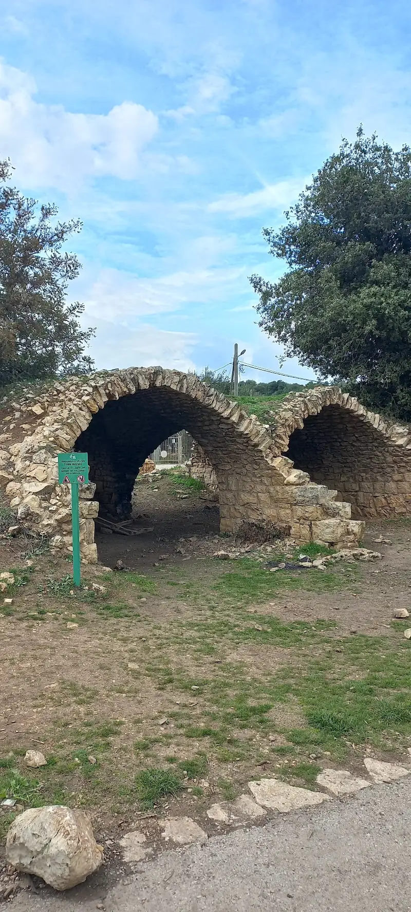 בית שדה הר מירון בישראל