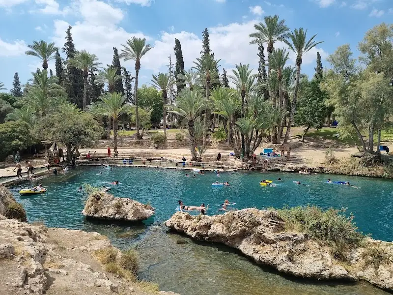 פארק עמק המעיינות בעמק המעיינות — בילוי משפחתי עם ילדים