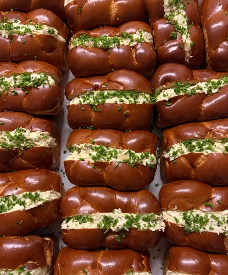 FIKA בעמק עגלת קפה בגדעונה — בילוי משפחתי עם ילדים