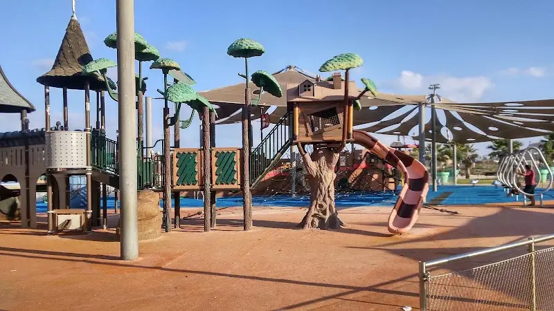 פארק הפיראטים אשדוד באשדוד — בילוי משפחתי עם ילדים