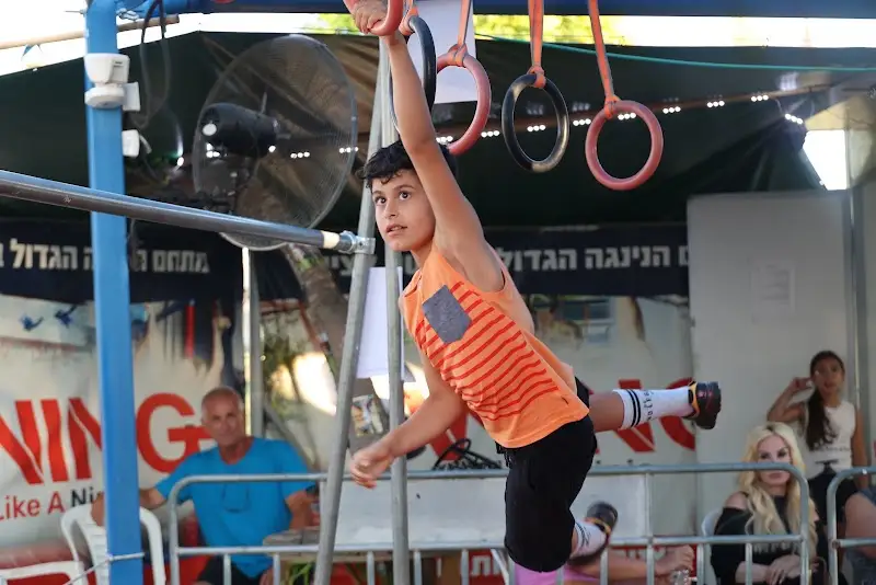 סווינג - אטרקציות לילדים במרכז בראשון לציון — בילוי משפחתי עם ילדים