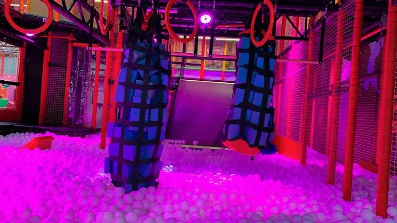 GRAVITY PARK גרביטי פארק נתניה בנתניה — בילוי משפחתי עם ילדים