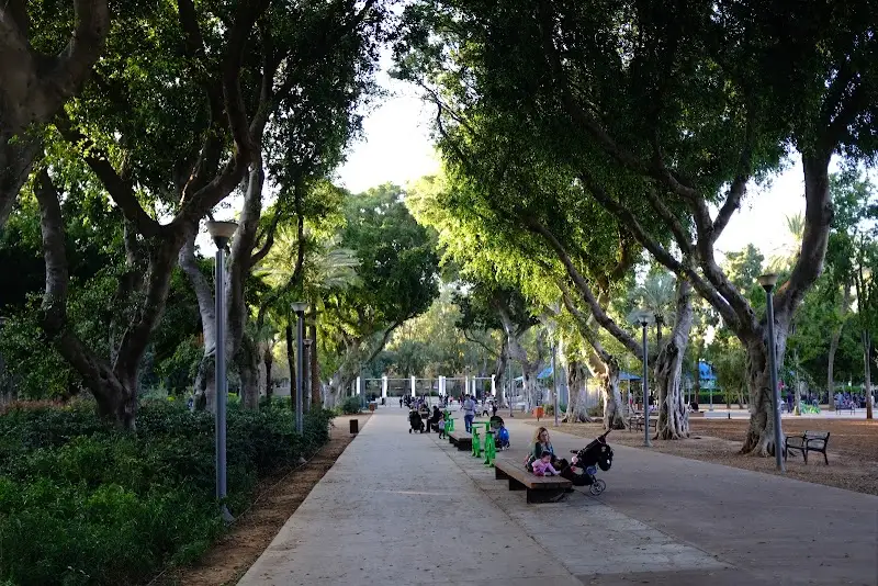גן מאיר בתל אביב-יפו — בילוי משפחתי עם ילדים